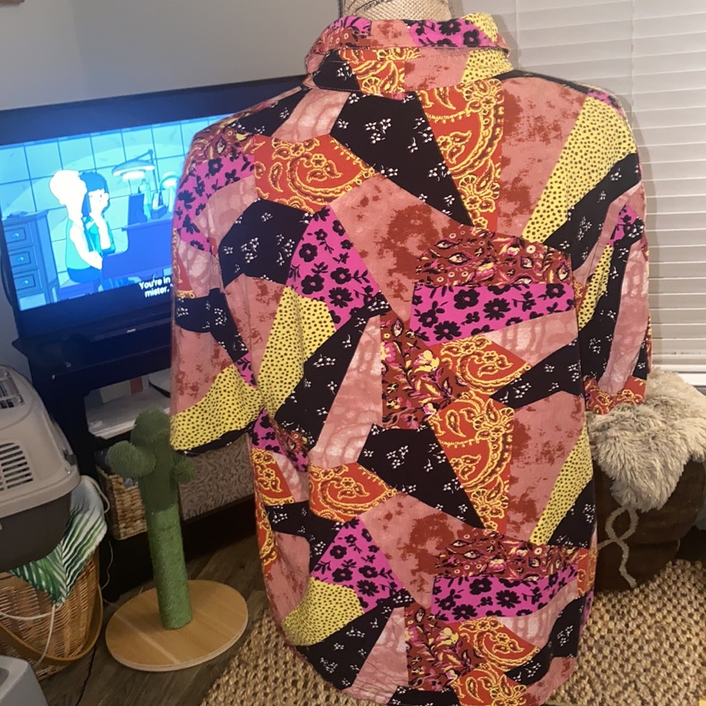Bp colorful button down - Picture 2 of 2